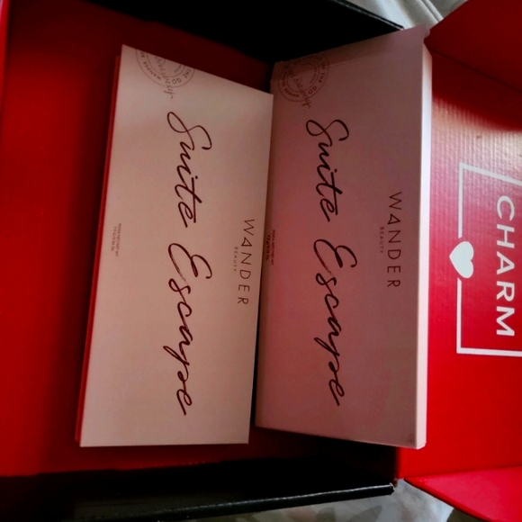 Suite escape palette - Picture 1 of 4